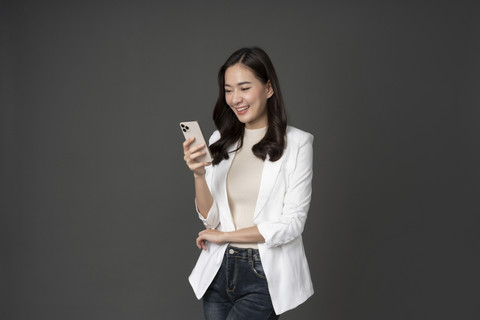 Kelola akses bisnis Anda dengan mudah bersama BRIMerchant.  Foto: Shutterstock