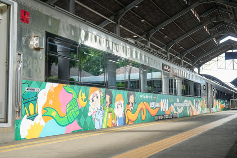 Kereta Api Bersolek Sambut Mudik Lebaran, Seperti Ini Penampilannya