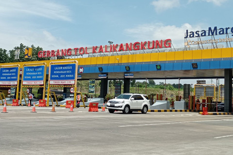 Suasana GT Kalikangkung, Semarang, Senin (24/3/2025). Foto: Intan Alliva Khansa/kumparan