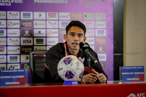 Pemain timnas Indonesia Marselino dalam pre-match conference di Stadion Utama Gelora Bung Karno, Jakarta, Senin (24/3/2025). Foto: Jamal Ramadhan/kumparan