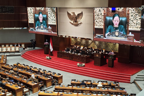 Suasana sidang Paripurna ke-16 masa persidangan II tahun 2024-2025 di ruang Sidang Paripurna, Kompleks Parlemen Senayan, Jakarta, Selasa (25/3/2025). Foto: Luthfi Humam/kumparan
