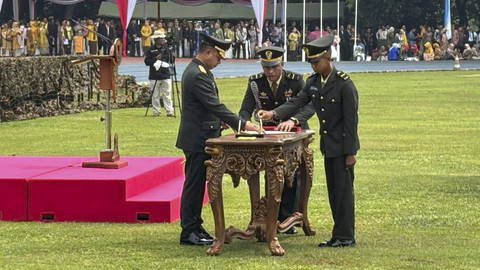Panglima TNI Jenderal Agus Subiyanto di Mabes TNI, Cilangkap, Jakarta Timur, Kamis (27/3/2025).  Foto: Abid Raihan/kumparan
