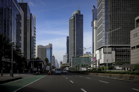 Jalan Sudirman, Jakarta, Minggu (30/3/2025). Foto: Jamal Ramadhan/kumparan