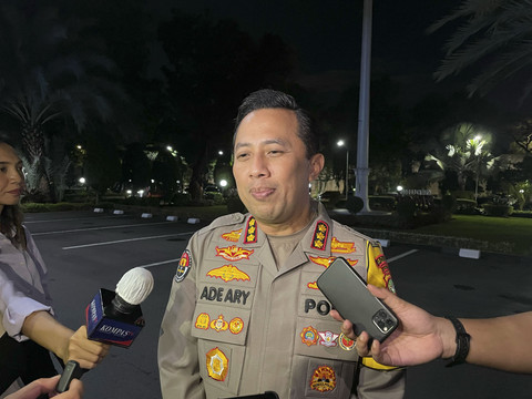 Kabid Humas Polda Metro Jaya Kombes Pol Ade Ary Syam Indradi, di Gedung Promoter Polda Metro Jaya, Jakarta, Minggu (30/3/2025). Foto: Fadhil Pramudya/kumparan