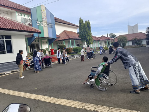 Sentra Terpadu Inten Soeweno (STIS) Kementerian Sosial tetap layani pelatihan vokasi saat libur lebaran. Foto: Dok. Kemensos