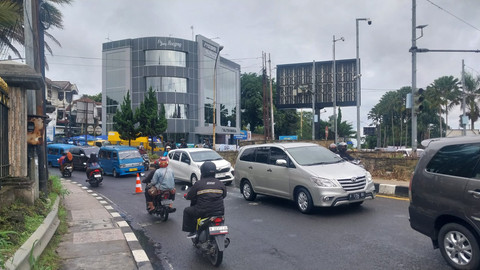 Angkot di Puncak Masih Beroperasi saat Lebaran. Dok. kumparan