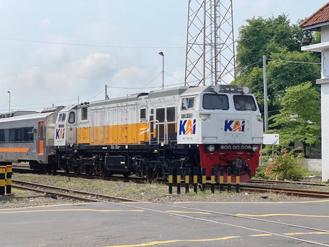 Jadwal Kereta Api Dhoho 2025. Foto Hanya Ilustrasi. Sumber Foto: Unsplash.com/Alviansyah Kuswidyatama