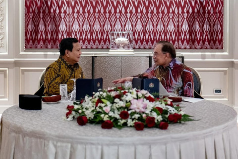 PM Malaysia Anwar Ibrahim menerima kunjungan Presiden Prabowo Subianto di Malaysia, Minggu (6/4/2025). Foto: Instagram/@anwaribrahim_my