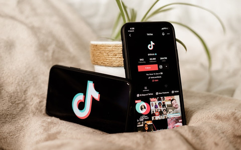 Ilustrasi Berapa Rupiah Harga Gift Paus di TikTok   Sumber Unsplash/Collabstr
