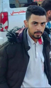 Rifat Radwan, kru Bulan Sabit Merah Palestina, yang gugur diberondong Israel, 23 Maret 2025. Dari ponselnya terkuak video detik-detik serangan Israel. Foto: X/@PRCS