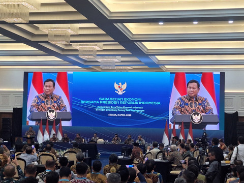 Sarasehan Ekonomi bersama Presiden Republik Indonesia di Menara Mandiri, Jakarta Pusat, pada Selasa (8/4). (Argya D. Maheswara/kumparan)