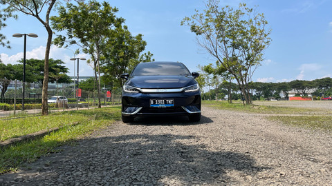 Mobil listrik BYD M6. Foto: Aditya Pratama Niagara/kumparan