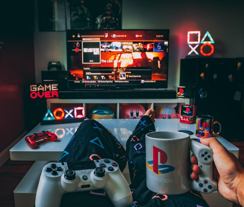 Ilustrasi Cheat Downhill PS2. Foto: dok. Unsplash/Branden Skeli