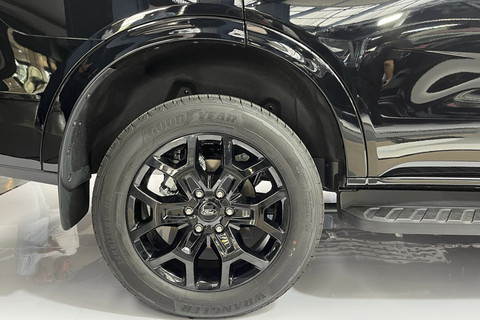 Tampilan Ford Everest Sport. Foto: Fitra Andrianto/kumparan