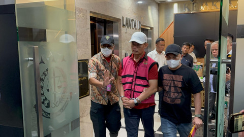 Ketua PN Jaksel, Muhammad Arif Nuryanta ditangkap Kejagung RI, Sabtu (13/4). Foto: Abid Raihan/kumparan