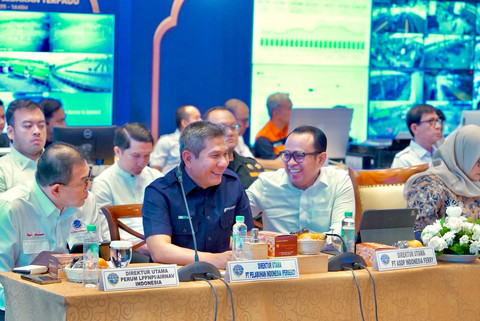 Direktur Utama PT ASDP Indonesia Ferry (Persero), Heru Widodo (kanan). Foto: ASDP