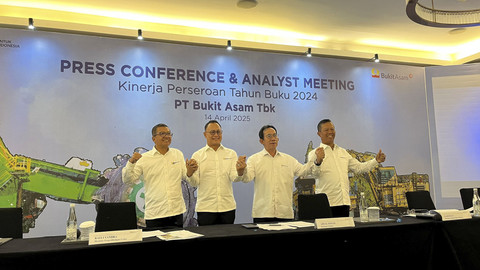 Konferensi pers kinerja PT Bukit Asam Tbk (PTBA) tahun 2024, Senin (14/4/2025). Foto:  Fariza/kumparan
