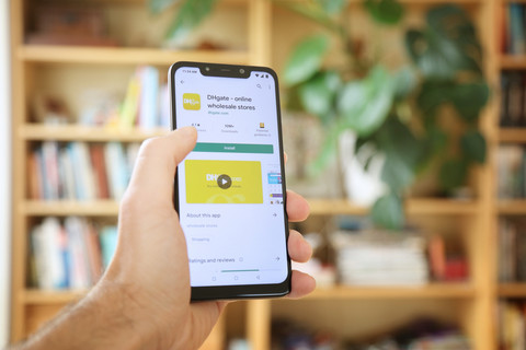 Aplikasi grosir online China. Foto: Shutterstock