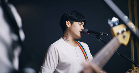 Ilustrasi Arti Lagu Pujaningsih, Foto: Unsplash/Graphicscoco.