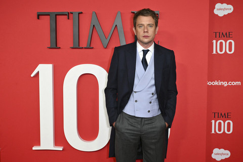 Desainer Jonathan Anderson. Foto: Angela Weiss/AFP