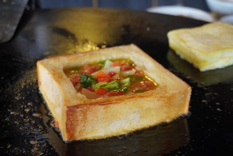 Sandwich Sundel Bolong.
