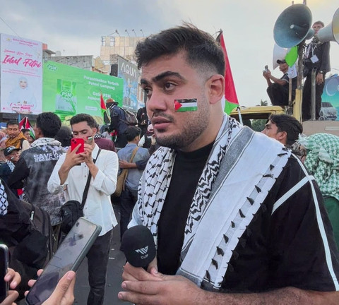 Ahmad Ishrofa, warga Palestina. | Foto: Rizqi/Lampung Geh