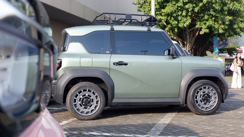 Seremoni penyerahan perdana mobil listrik VinFast VF 3 ke konsumen Indonesia (20/4/2025). Foto: Sena Pratama/kumparan