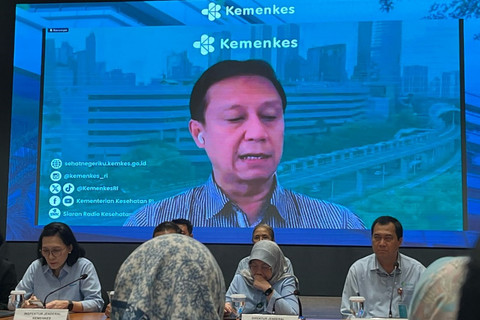 Menkes Budi Gunadi Sadikin dalam konfesensi pers mengenai berbagai kasus terkait tenaga medis di Kementerian Kesehatan (Kemenkes), Jakarta Selatan, Senin (21/4/2025). Foto: Alya Zahra/kumparan 