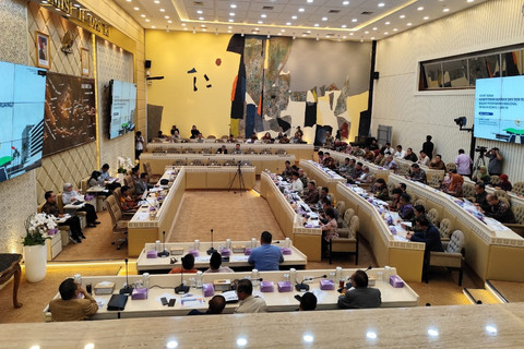 Menteri ATR/BPN Nusron Wahid mengikuti rapat kerja bersama Komisi II DPR RI di Kompleks Parlemen Senayan, Jakarta, Senin (21/4/2025). Foto: Luthfi Humam/kumparan