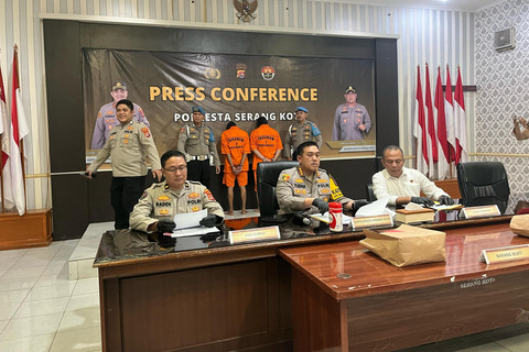 Kapolresta Serang Kota, Kombes Pol Yudha Satria, dalam konpers kasus pengeroyokan warga di Serang. Foto: kumparan