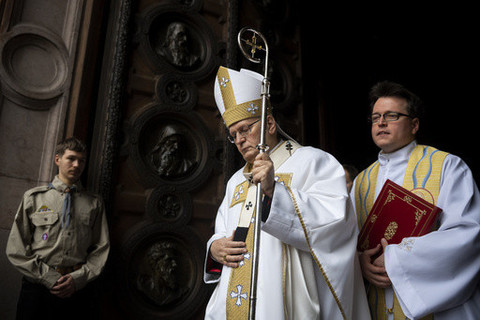 Kardinal Peter Erdo dari Hungaria. Foto: Denes Erdos/AP PHOTO