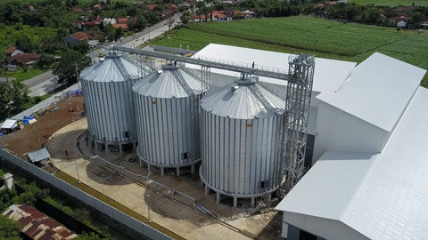 Proyek Modern Rice Milling Plant (MRMP) yang digarap PT Waskita Karya (Persero). Foto: Waskita Karya