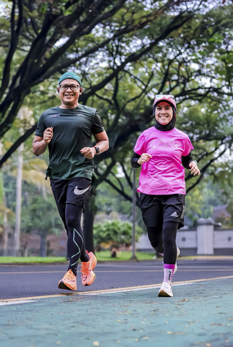 Agung Andrian dan sang istri, Christiana. Foto: Dok. Istimewa