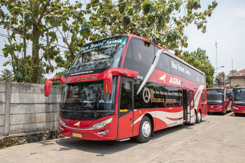 Tampilan bus double decker yang sejak 12 Maret 2025 resmi melayani naik turun penumpang di Terminal Giwangan, Umbulharjo, Kota Yogyakarta. Foto: Dok. AgraMas Group
