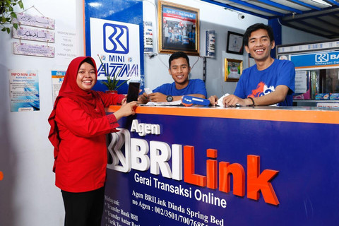 AgenBRILink yang telah mencapai 1,2 juta agen yang menjangkau lebih dari 88% wilayah Indonesia. Foto: Dok. BRI