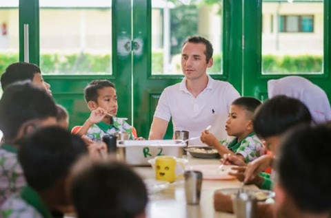 Chaim Fetter pendiri Yayasan PeduliAnak pusat kesejahteraan anak yang ada di Lombok dan Sumbawa