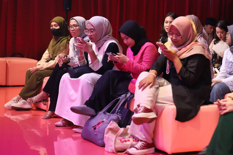 keseruan kumparan Hangout bahas tips kulit glowing di Agora at Thamrin Nine, Jakarta Pusat, pada Rabu (23/4). Foto: kumparan