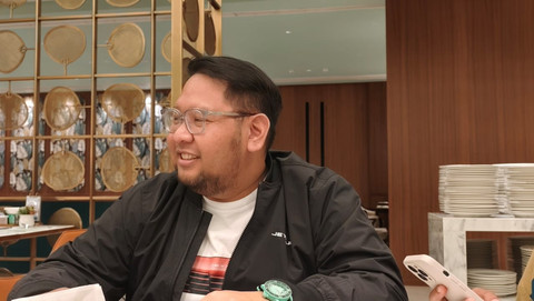 Marketing Director PT Jetour Motor Indonesia, Moch. Ranggy Radiansyah, saat ditemui di Shanghai, China. Foto: Muhammad Lutfan Darmawan/kumparan