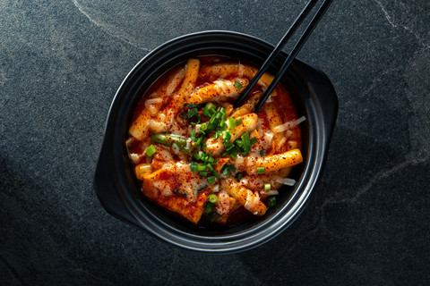 Ilustrasi Ide Jualan Makanan Pedas. Sumber: Unsplash/Marcin Skalij
