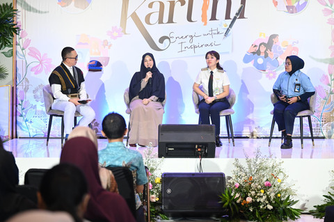 Tiga perempuan tangguh yang menjadi narasumber Talkshow "Cahaya Kartini" yang digelar Pertamina di Grha Pertamina, Jakarta, Rabu (23/4). Foto: dok. Pertamina