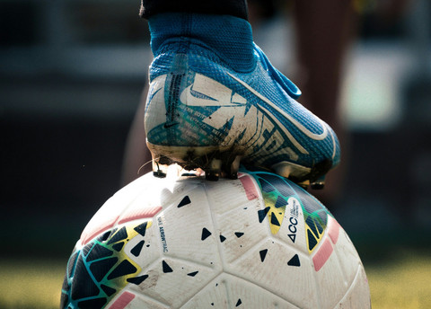 Ilustrasi top skor copa del rey 2025 - Sumber: unsplash.com/@concoyne