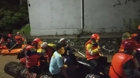 Penanganan banjir di Cianjur Jawa Barat, imbas hujan lebat. Foto: Dok. BPBD Cianjur