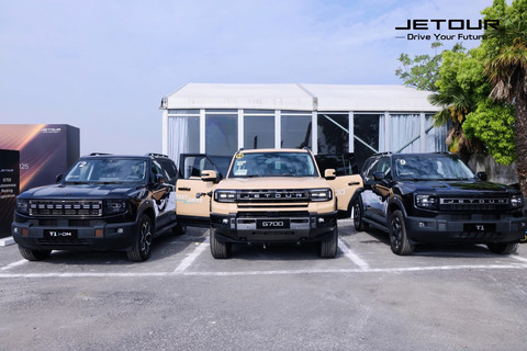 Tiga mobil SUV off-road Jetour, T1, G700, dan T2. Foto: dok. Jetour
