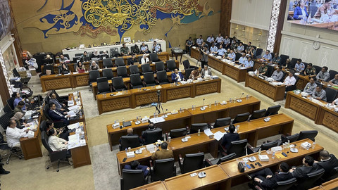 Rapat kerja pansus RUU tentang Pengelolaan Udara di Badan Legislasi DPR RI, Selasa (29/4/2025). Foto: Haya Syahira/kumparan