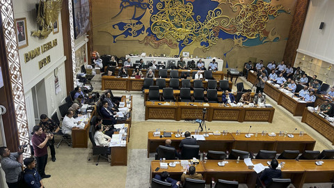 Rapat kerja pansus RUU tentang Pengelolaan Udara di Badan Legislasi DPR RI, Selasa (29/4/2025). Foto: Haya Syahira/kumparan