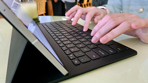 Samsung Galaxy Tab S10 FE Series. Foto: Kevin S. Kurnianto/kumparan