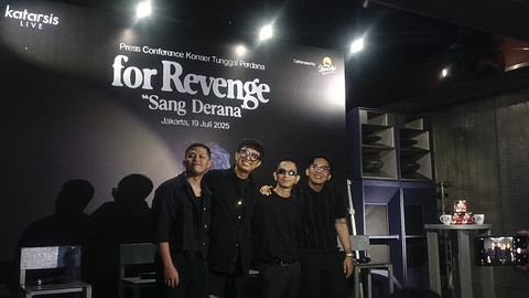 Grup band for Revenge dalam konferensi pers konser tunggalnya yang bertajuk Sang Derana, di kawasan Blok M, Jakarta Selatan, Selasa (29/4/2025). Foto: Giovanni/kumparan