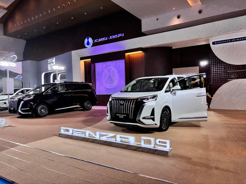 MPV listrik premium Denza D9 di PEVS 2025. Foto: Fitra Andrianto/kumparan