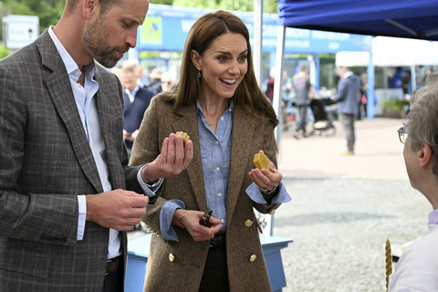 Pangeran William dan Kate Middleton. Foto: Oli Scraff/Reuters