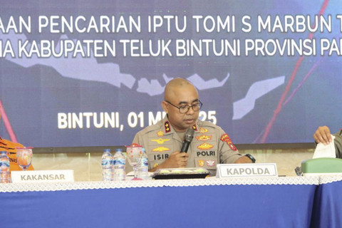 Kapolda Papua Barat, Irjen Johnny Eddizon Isir. Foto: Dok. Istimewa